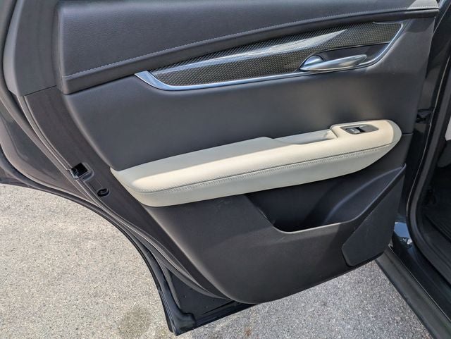 2022 Cadillac XT5 AWD Sport