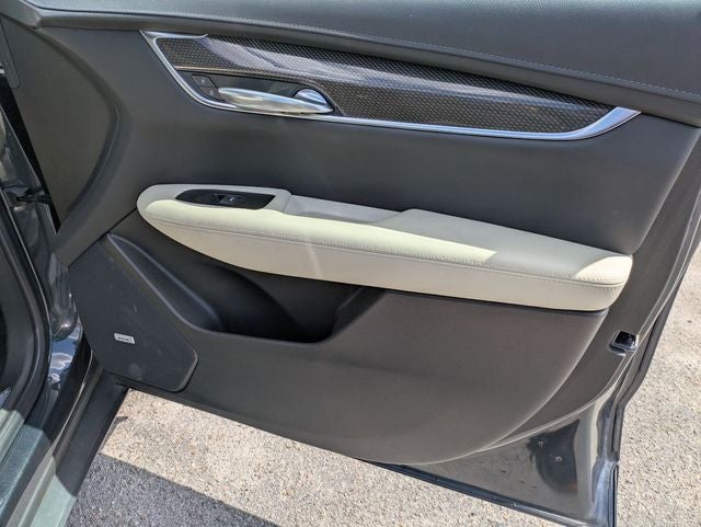 2022 Cadillac XT5 AWD Sport
