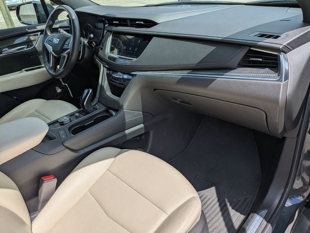 2022 Cadillac XT5 AWD Sport