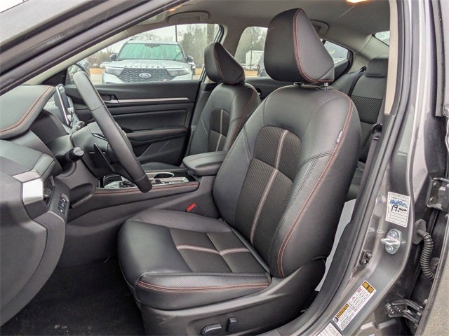 2025 Nissan Altima SR AWD