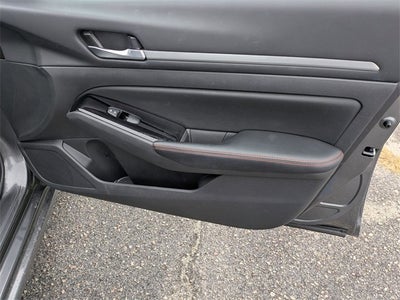 2025 Nissan Altima SR AWD