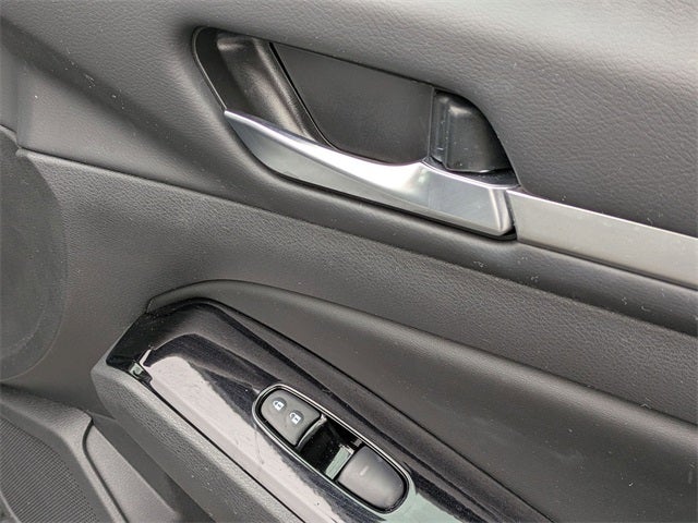 2025 Nissan Altima SR AWD