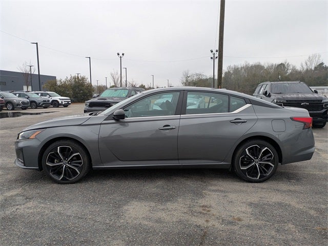2025 Nissan Altima SR AWD