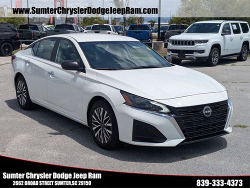 2025 Nissan Altima SV FWD