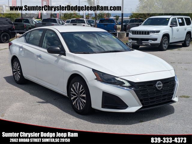 2025 Nissan Altima SV FWD