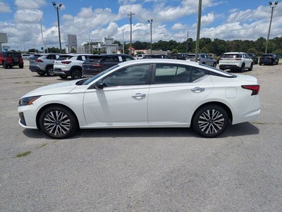 2025 Nissan Altima SV FWD