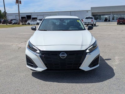 2025 Nissan Altima SV FWD