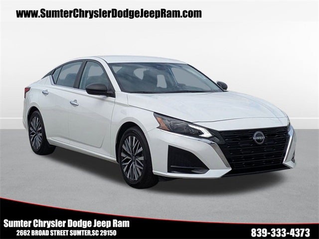 2025 Nissan Altima SV FWD