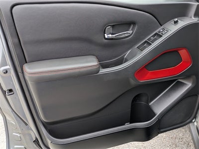 2023 Nissan Frontier Crew Cab PRO-4X 4x4