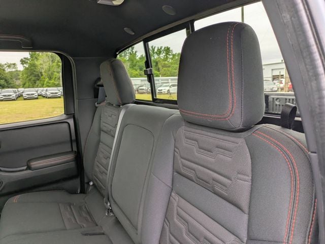 2023 Nissan Frontier Crew Cab PRO-4X 4x4
