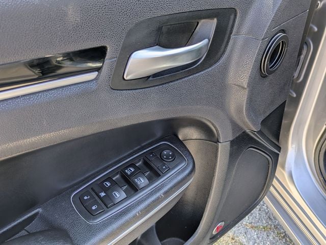 2017 Chrysler 300 300S AWD