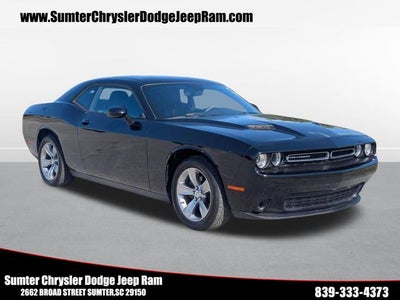 2017 Dodge Challenger SXT