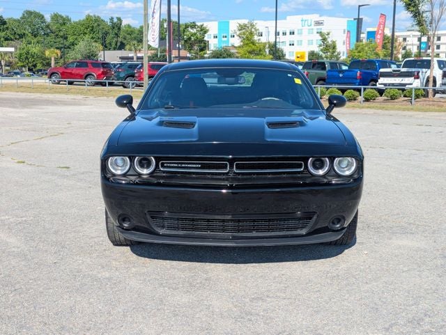 2017 Dodge Challenger SXT