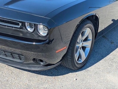 2017 Dodge Challenger SXT