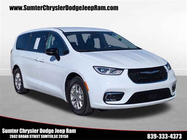 2024 Chrysler Pacifica Touring L