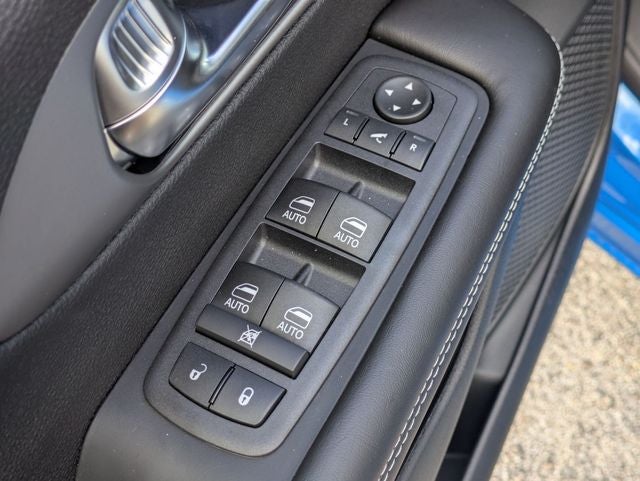 2027 Chrysler Pacifica PACIFICA LIMITED