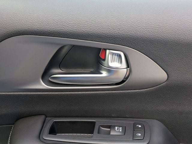 2027 Chrysler Pacifica PACIFICA LIMITED