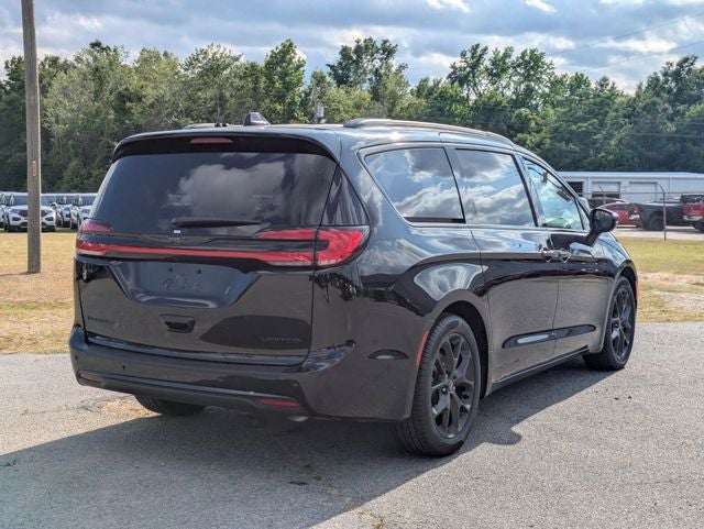2025 Chrysler Pacifica Limited