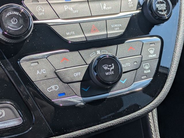 2027 Chrysler Pacifica PACIFICA LIMITED