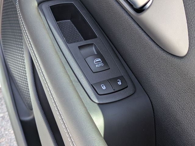 2027 Chrysler Pacifica PACIFICA LIMITED