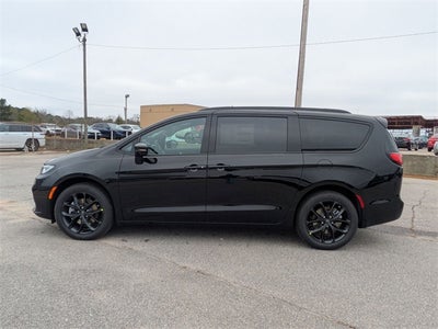 2026 Chrysler Pacifica PACIFICA SELECT AWD