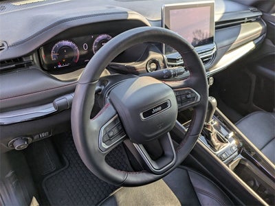 2025 Jeep Compass Trailhawk 4x4