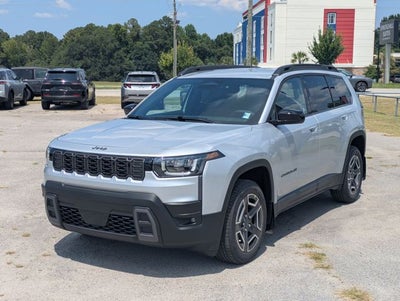 2026 Jeep Cherokee CHEROKEE LAREDO 4X4