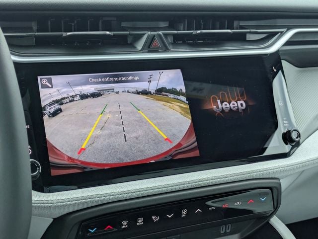 2026 Jeep Cherokee CHEROKEE LAREDO 4X4