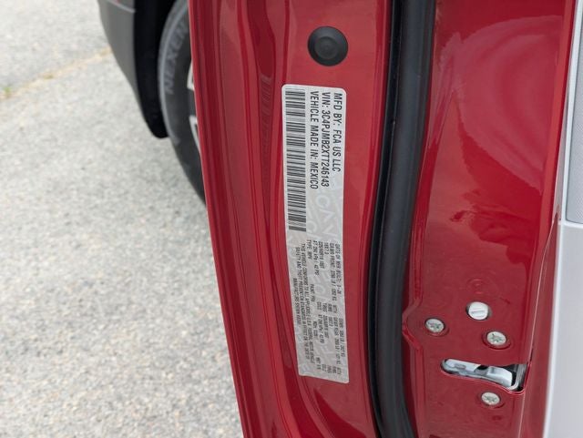 2026 Jeep Cherokee CHEROKEE LAREDO 4X4