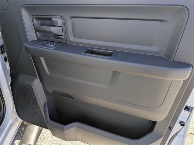 2026 RAM Ram 3500 RAM 3500 TRADESMAN CREW CAB 4X2 8' BOX