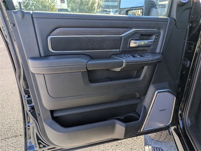 2026 RAM Ram 2500 RAM 2500 LARAMIE CREW CAB 4X4 8' BOX