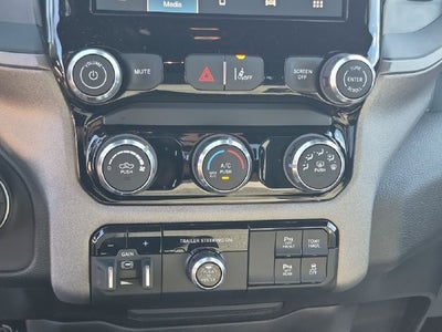 2026 RAM Ram 1500 RAM 1500 EXPRESS CREW CAB 4X2 5'7' BOX