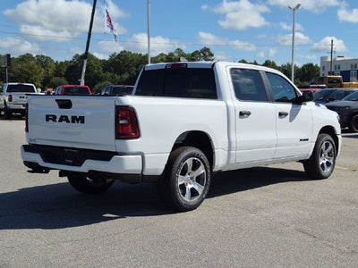 2026 RAM Ram 1500 RAM 1500 EXPRESS CREW CAB 4X2 5'7' BOX