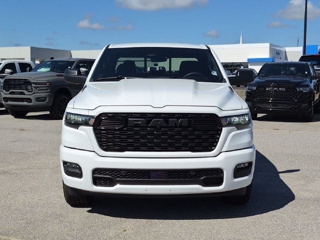 2026 RAM Ram 1500 RAM 1500 EXPRESS CREW CAB 4X2 5'7' BOX