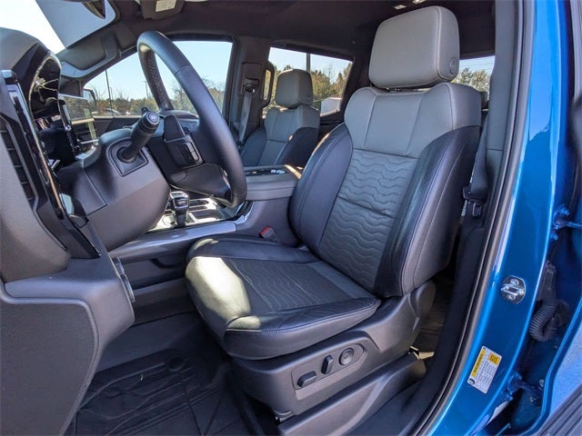 2022 Chevrolet Silverado 1500 4WD Crew Cab Short Bed ZR2