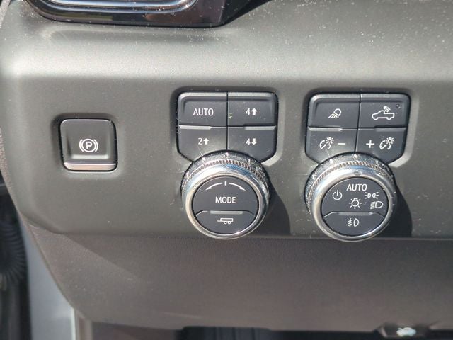2025 GMC Sierra 1500 4WD Crew Cab Short Box AT4