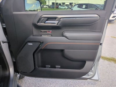 2025 GMC Sierra 1500 4WD Crew Cab Short Box AT4