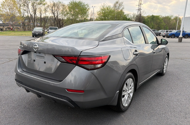 2023 Nissan Sentra S Xtronic CVT