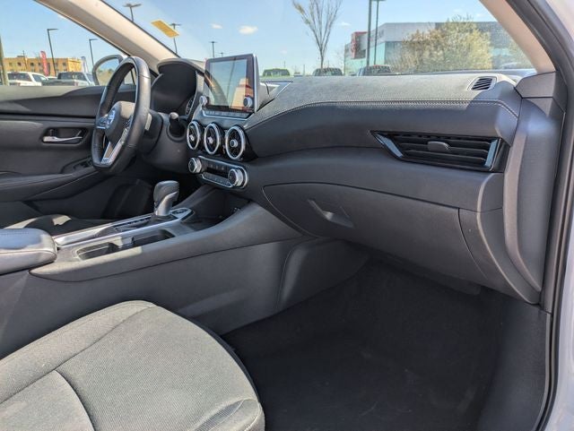 2023 Nissan Sentra SV Xtronic CVT