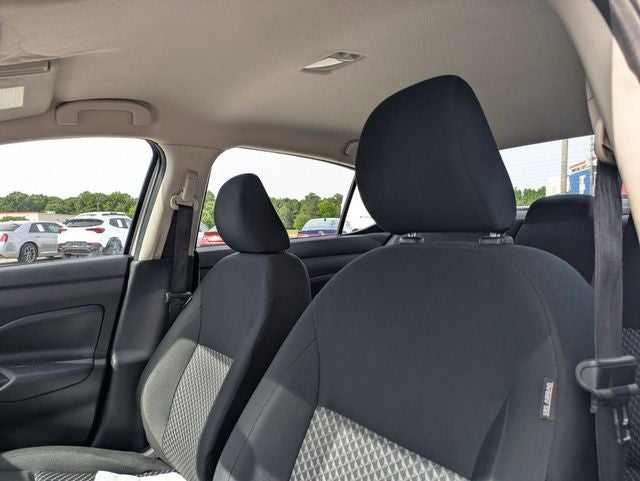 2024 Nissan Versa 1.6 S