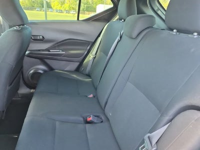 2024 Nissan Kicks S Xtronic CVT