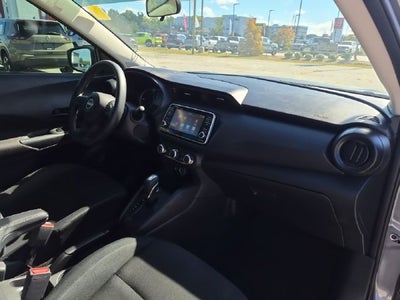 2024 Nissan Kicks S Xtronic CVT