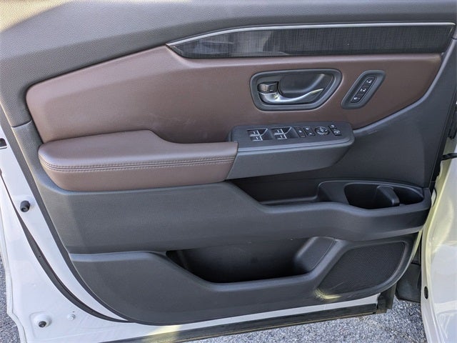 2023 Honda Pilot AWD Elite