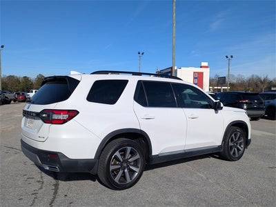 2023 Honda Pilot AWD Elite