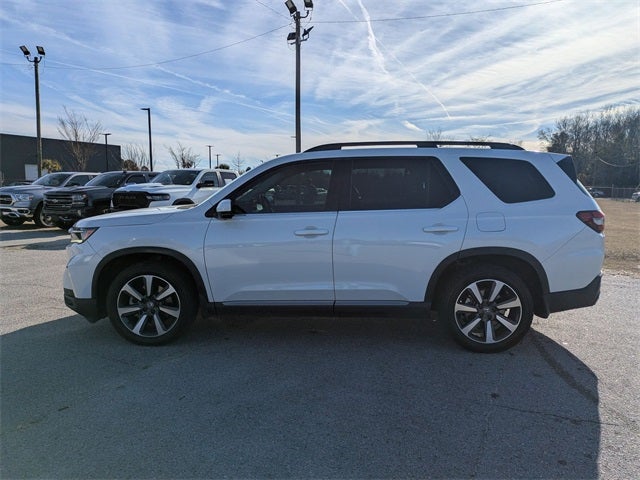 2023 Honda Pilot AWD Elite