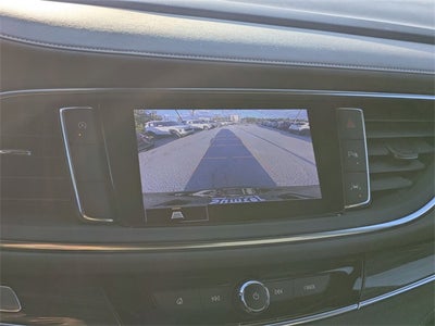 2023 Buick Enclave Essence FWD