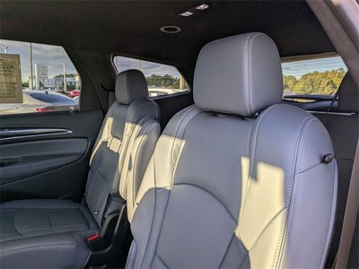 2023 Buick Enclave Essence FWD