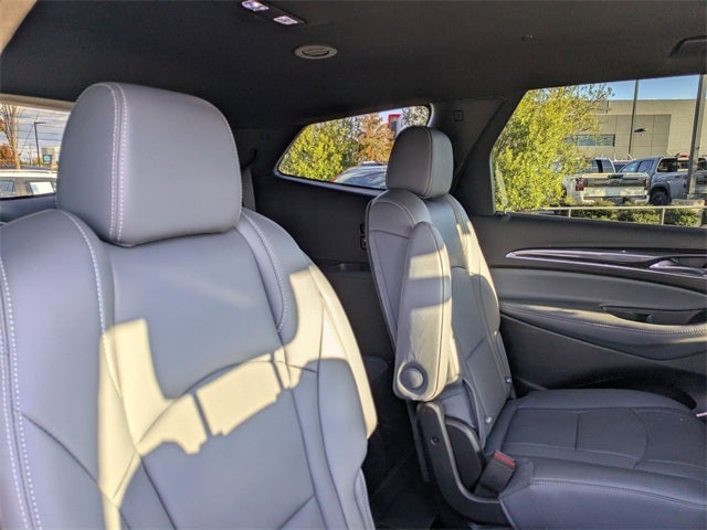 2023 Buick Enclave Essence FWD