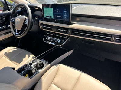 2025 Lincoln Corsair Premiere