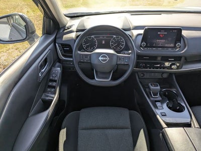 2025 Nissan Rogue SV FWD